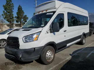 2019 Ford Transit Passenger XL with VIN 1FBVU4XMXKKA49423, listed as a Copart auction lot 52590185 with 183,289 mi miles and Clean Title. Bid and sale history available at DreamBid. Image 1.