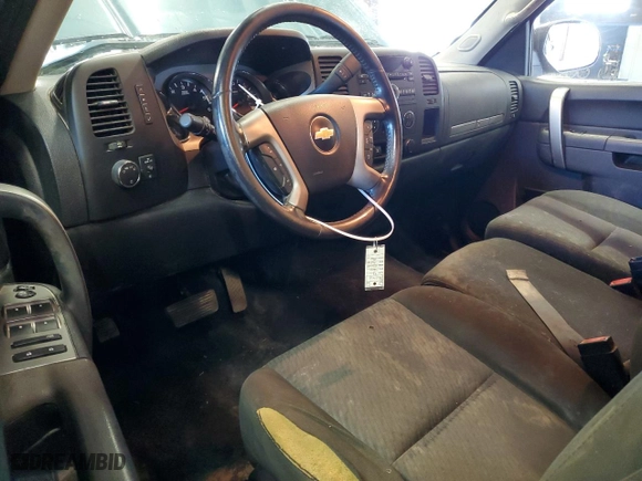 2011 Chevrolet Silverado 1500 LT with VIN 1GCRKSE3XBZ360410, listed as a Copart auction lot 49789355 with NaN miles and Clean Title. Bid and sale history available at carsss.com. Image 8.