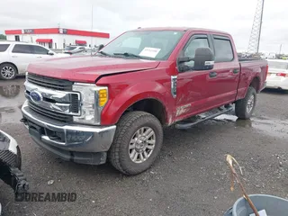 2017 Ford F-250 Lariat z VIN 1FT7W2BT6HEB48815, wystawiony jako IAAI lot #42162188 z przebiegiem 149 600 mil mil oraz . Historia ofert i sprzedaży dostępna na DreamBid. Obrazek 2.