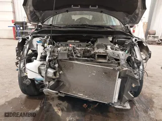 2019 Honda HR-V EX-L with VIN 3CZRU6H71KM725634, listed as a IAAI auction lot 41093552 with 42,239 mi miles. Bid and sale history available at carsss.com. Image 6.