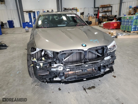 2019 BMW M5 Competition with VIN WBSJF0C52KB284144, listed as a Copart auction lot 84787614 with NaN miles and Salvage Title. Bid and sale history available at carsss.com. Image 5.