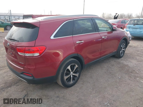 2018 Kia Sorento EX with VIN 5XYPHDA5XJG393042, listed as a IAAI auction lot 41915562 with 110,681 mi miles and . Bid and sale history available at carsss.com. Image 4.