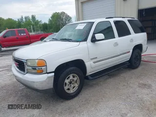 2004 GMC Yukon SLT with VIN 1GKEC13Z84R318127, listed as a IAAI auction lot 42053372 with 254,467 mi miles. Bid and sale history available at carsss.com. Image 2.