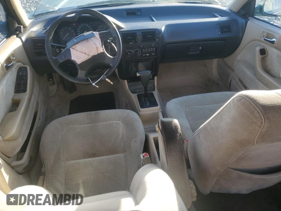 1992 Honda Accord z VIN 1HGCB7675NA166361, wystawiony jako Copart lot #45403685 z przebiegiem 384 361 mil mil oraz Szkoda całkowita • Salvage title. Historia ofert i sprzedaży dostępna na DreamBid. Obrazek 8.