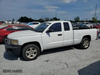 2011 Ram Dakota Bighorn/Lonestar with VIN 1D7RE3BK8BS606314, listed as a Copart auction lot 54532615 with 240,196 mi miles and Clean Title. Bid and sale history available at carsss.com. Image 1.