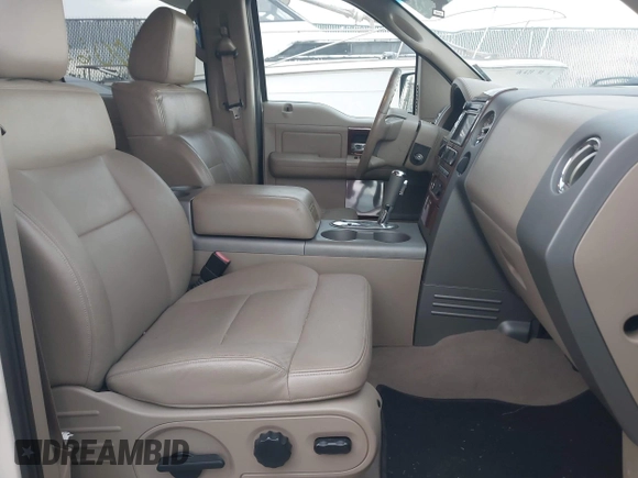 2007 Ford F-150 XLT with VIN 1FTPW14V37FB20097, listed as a IAAI auction lot 42100657 with 153,214 mi miles. Bid and sale history available at carsss.com. Image 5.