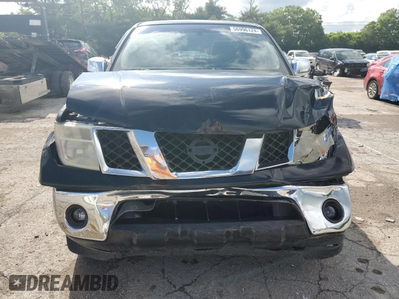 2005 Nissan Frontier LE z VIN 1N6AD07U35C403023, wystawiony jako Copart lot #56996124 z przebiegiem 275 549 mil mil oraz Nie do naprawy • Non repairable. Historia ofert i sprzedaży dostępna na DreamBid. Obrazek 5.