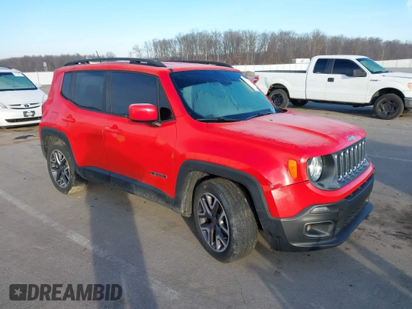 2015 Jeep Renegade Latitude with VIN ZACCJABT6FPB23098, listed as a IAAI auction lot 41538866 with 111,107 mi miles. Bid and sale history available at carsss.com. Image 1.