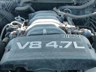 2005 Toyota Tundra SR5 with VIN 5TBDT44135S501299, listed as a IAAI auction lot 43231971 with 178,331 mi miles and . Bid and sale history available at DreamBid. Image 19.