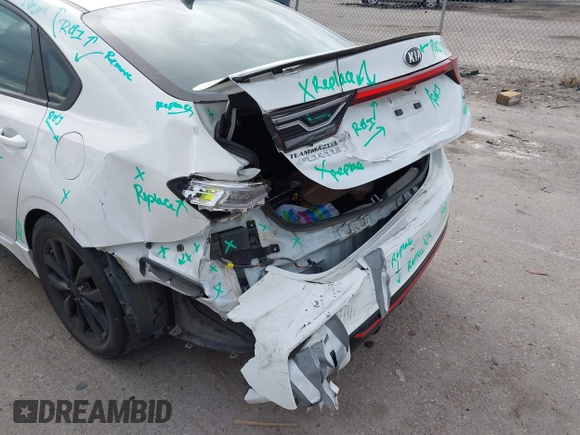 2021 Kia Forte GT-Line с VIN 3KPF34AD6ME358727, выставлен на аукционе IAAI как лот 41860247 с пробегом 79 079 миль миль и . История ставок и продаж доступна на DreamBid. Изображение 6.