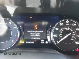 2020 Acura RDX Technology with VIN 5J8TC2H53LL014852, listed as a IAAI auction lot 39360410 with 61,341 mi miles and . Bid and sale history available at DreamBid. Image 7.