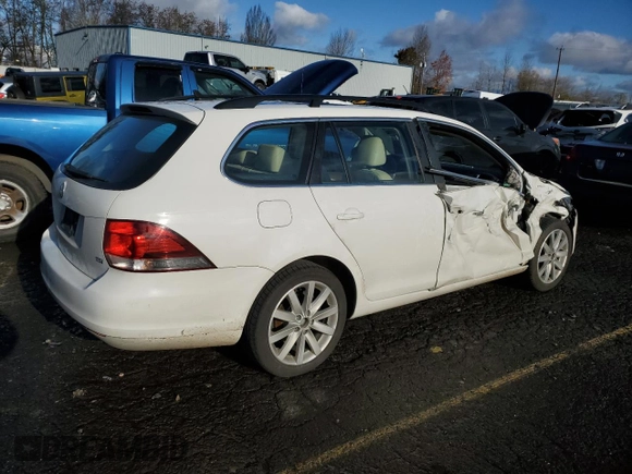 2013 Volkswagen Jetta SportWagen TDI w/Sunroof with VIN 3VWML7AJXDM640029, listed as a Copart auction lot 83365734 with 102,099 mi miles and Salvage Title. Bid and sale history available at carsss.com. Image 3.