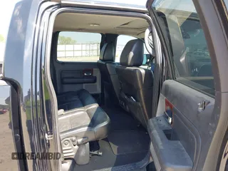 2007 Ford F-150 XLT with VIN 1FTPW14507FB71637, listed as a IAAI auction lot 42080446 with 224,256 mi miles. Bid and sale history available at carsss.com. Image 8.