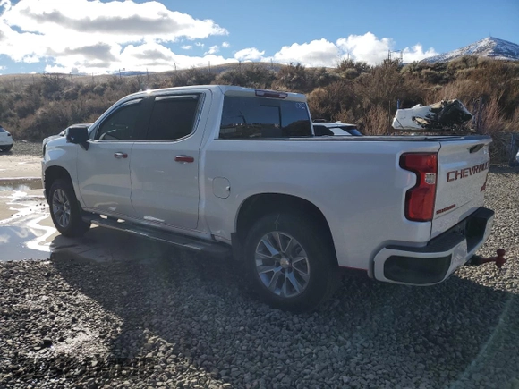 2020 Chevrolet Silverado 1500 High Country with VIN 1GCUYHEL7LZ275649, listed as a Copart auction lot 41437625 with 45,243 mi miles and Clean Title. Bid and sale history available at carsss.com. Image 2.