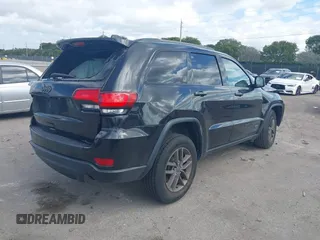 2016 Jeep Grand Cherokee Laredo z VIN 1C4RJEAG6GC436633, wystawiony jako IAAI lot #41567936 z przebiegiem 47 128 mil mil oraz . Historia ofert i sprzedaży dostępna na DreamBid. Obrazek 4.