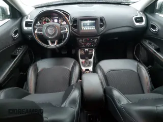 2019 Jeep Compass Latitude with VIN 3C4NJCBB3KT636386, listed as a Copart auction lot 58555305 with 97,923 mi miles and Salvage title. Bid and sale history available at DreamBid. Image 8.
