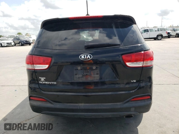 2016 Kia Sorento LX with VIN 5XYPG4A5XGG112689, listed as a Copart auction lot 55345545 with Not Provided miles and Clean Title. Bid and sale history available at carsss.com. Image 6.