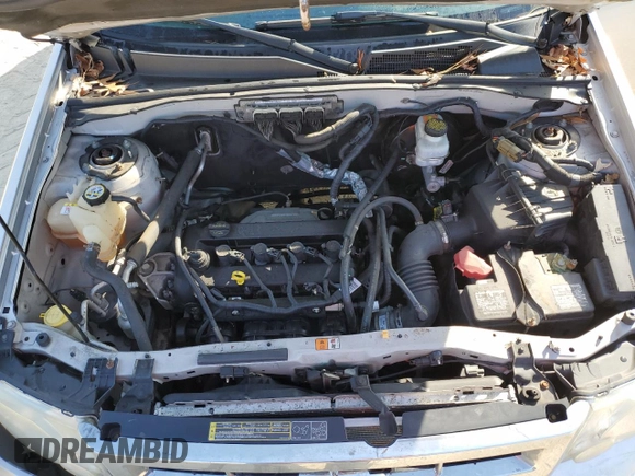 2010 Ford Escape Limited with VIN 1FMCU0E71AKC71285, listed as a Copart auction lot 61344164 with 163,471 mi miles and Salvage title. Bid and sale history available at DreamBid. Image 12.