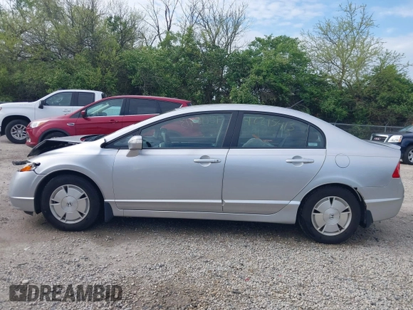 2007 Honda Civic with VIN JHMFA36267S028464, listed as a IAAI auction lot 42215413 with 121,682 mi miles and . Bid and sale history available at DreamBid. Image 14.