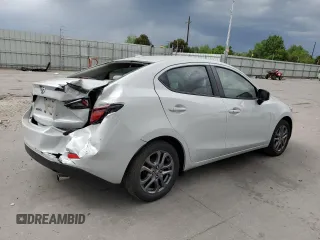 2019 Toyota Yaris L z VIN 3MYDLBYV6KY514188, wystawiony jako Copart lot #57063665 z przebiegiem 42 478 mil mil oraz Szkoda całkowita • Salvage title. Historia ofert i sprzedaży dostępna na DreamBid. Obrazek 3.