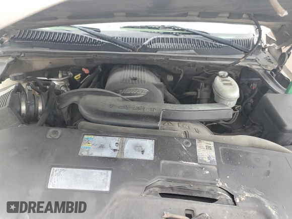 2003 Chevrolet Tahoe LS with VIN 1GNEC13Z83J295335, listed as a Copart auction lot 83117624 with Not Provided miles and Salvage Title. Bid and sale history available at carsss.com. Image 12.