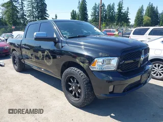 2015 Ram 1500 Laramie Limited z VIN 1C6RR7PT9FS660273, wystawiony jako IAAI lot #42440045 z przebiegiem 118 531 mil mil oraz . Historia ofert i sprzedaży dostępna na DreamBid. Obrazek 1.