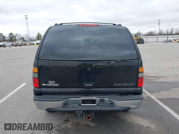2005 Chevrolet Tahoe LS with VIN 1GNEK13TX5J179510, listed as a IAAI auction lot 41833007 with 192,402 mi miles. Bid and sale history available at carsss.com. Image 17.