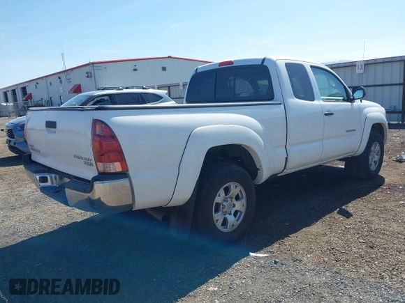 2006 Toyota Tacoma PreRunner with VIN 5TETX62N36Z176666, listed as a IAAI auction lot 42050841 with 246,418 mi miles and . Bid and sale history available at DreamBid. Image 4.