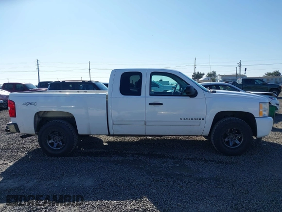 2009 Chevrolet Silverado 1500 LT with VIN 1GCEK29059Z129875, listed as a IAAI auction lot 41678620 with 155,798 mi miles and . Bid and sale history available at DreamBid. Image 13.