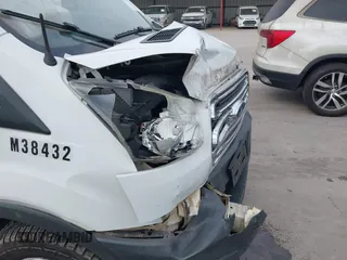 2016 Ford Transit XL с VIN 1FBZX2ZM8GKB15677, выставлен на аукционе IAAI как лот 42271303 с пробегом 128 323 миль миль и . История ставок и продаж доступна на DreamBid. Изображение 18.