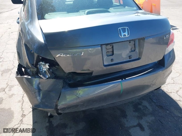 2010 Honda Accord Sdn EX-L with VIN 1HGCP3F89AA028187, listed as a IAAI auction lot 41968938 with 182,099 mi miles. Bid and sale history available at carsss.com. Image 17.