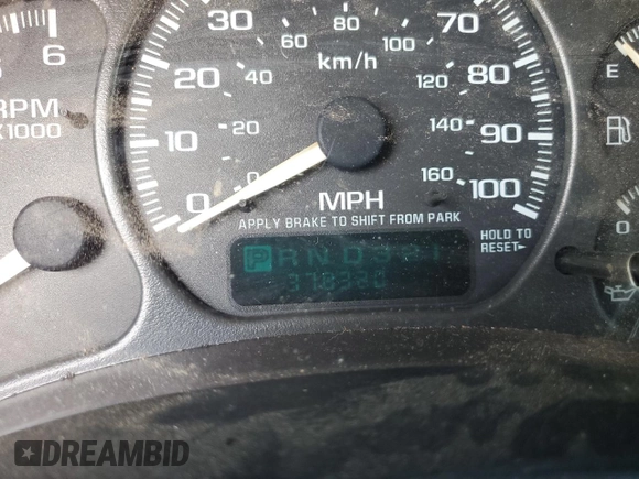 2001 Chevrolet Silverado 1500HD LS z VIN 1GCGC13U01F183621, wystawiony jako Copart lot #64191004 z przebiegiem 378 320 mil mil oraz Szkoda całkowita • Salvage title. Historia ofert i sprzedaży dostępna na DreamBid. Obrazek 9.