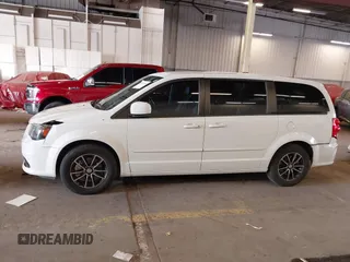 2016 Dodge Grand Caravan R/T with VIN 2C4RDGEG6GR335564, listed as a IAAI auction lot 41914640 with 123,349 mi miles and . Bid and sale history available at DreamBid. Image 14.