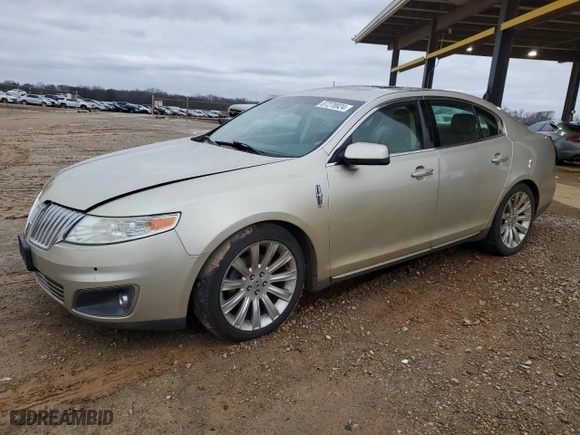 2011 Lincoln MKS with VIN 1LNHL9ER1BG611523, listed as a Copart auction lot 87278924 with 131262 miles and Salvage Title. Bid and sale history available at carsss.com. Image 1.