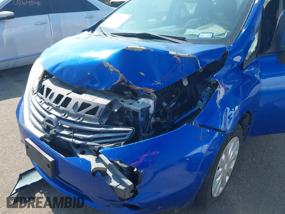 2015 Nissan Note SR with VIN 3N1CE2CP6FL422601, listed as a IAAI auction lot 42706700 with 152,658 mi miles and . Bid and sale history available at DreamBid. Image 6.