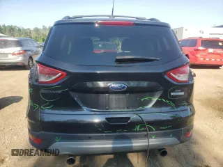 2013 Ford Escape SE z VIN 1FMCU0G95DUC27801, wystawiony jako Copart lot #63676255 z przebiegiem 175 587 mil mil oraz Czysty tytuł • Clean title. Historia ofert i sprzedaży dostępna na DreamBid. Obrazek 6.