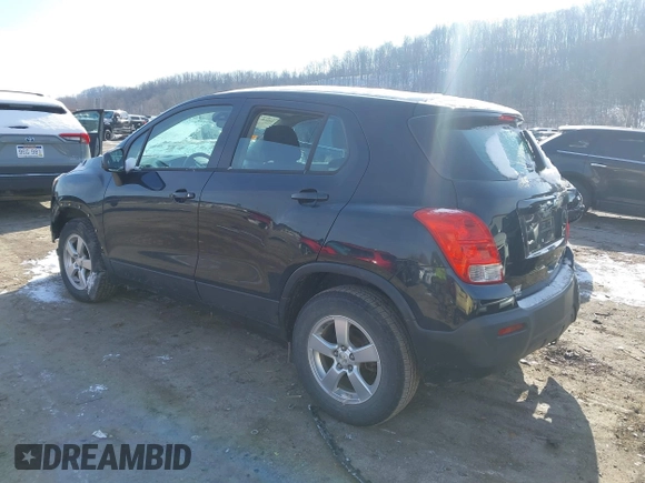 2016 Chevrolet Trax LS with VIN KL7CJNSB9GB600288, listed as a IAAI auction lot 41614215 with 73,486 mi miles. Bid and sale history available at carsss.com. Image 3.
