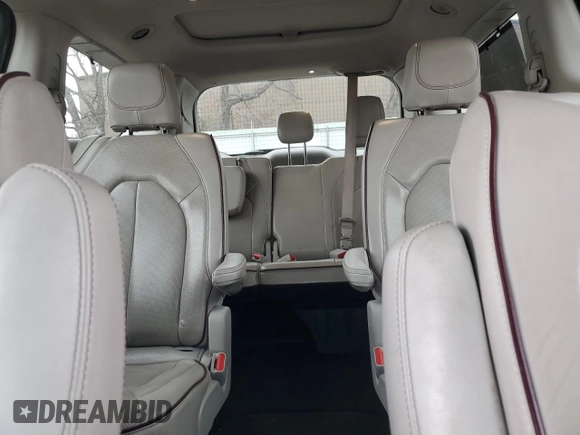 2020 Chrysler Pacifica Limited with VIN 2C4RC1GG5LR163048, listed as a Copart auction lot 47285625 with 129,828 mi miles and Salvage title. Bid and sale history available at DreamBid. Image 10.