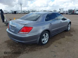 2008 Acura RL Tech Pkg with VIN JH4KB16638C003424, listed as a IAAI auction lot 41657001 with 81,612 mi miles. Bid and sale history available at carsss.com. Image 4.