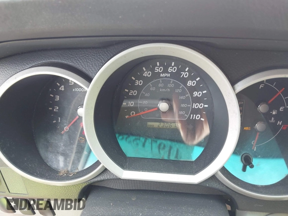 2006 Toyota 4Runner SR5 with VIN JTEZU14R668048182, listed as a IAAI auction lot 41971538 with 230,618 mi miles and . Bid and sale history available at DreamBid. Image 7.