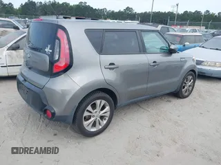 2016 Kia Soul + with VIN KNDJP3A52G7400770, listed as a IAAI auction lot 42105506 with 109,300 mi miles. Bid and sale history available at carsss.com. Image 4.
