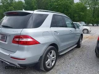 2012 Mercedes-Benz M with VIN 4JGDA5HB3CA018357, listed as a IAAI auction lot 42061006 with 130,116 mi miles. Bid and sale history available at carsss.com. Image 4.