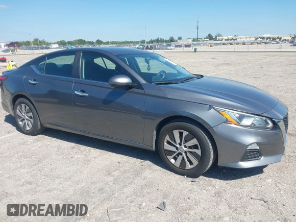 2020 Nissan Altima 2.5 S with VIN 1N4BL4BV3LC149088, listed as a IAAI auction lot 42023226 with 109,180 mi miles. Bid and sale history available at carsss.com. Image 1.