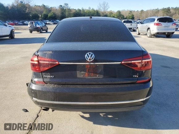 2017 Volkswagen Passat S z VIN 1VWAT7A35HC005604, wystawiony jako Copart lot #49499095 z przebiegiem 124 618 mil mil oraz Szkoda całkowita • Salvage title. Historia ofert i sprzedaży dostępna na DreamBid. Obrazek 6.