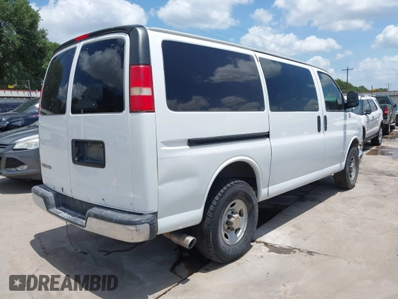 2016 Chevrolet Express Passenger LT с VIN 1GAZGMFG9G1176444, выставлен на аукционе IAAI как лот 42438135 с пробегом 151 202 миль миль и . История ставок и продаж доступна на DreamBid. Изображение 4.