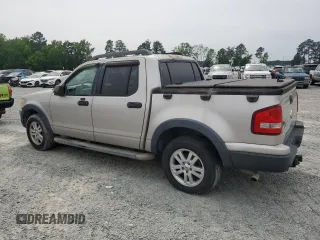 2007 Ford Explorer Sport Trac XLT z VIN 1FMEU31K37UA43225, wystawiony jako Copart lot #57341615 z przebiegiem 221 772 mil mil oraz Czysty tytuł • Clean title. Historia ofert i sprzedaży dostępna na DreamBid. Obrazek 2.