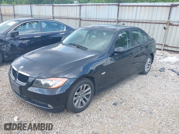 2007 BMW 3 Series 328i with VIN WBAVA33507PG39542, listed as a IAAI auction lot 42624478 with 127,350 mi miles and . Bid and sale history available at DreamBid. Image 2.