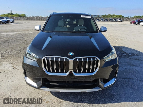 2024 BMW X1 xDrive28i с VIN WBX73EF08R5Y90826, выставлен на аукционе Copart как лот 56059065 с пробегом 18 928 миль миль и Чистый • Clean title. История ставок и продаж доступна на DreamBid. Изображение 5.