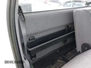 1998 Dodge 2500 z VIN 3B7KC26Z1WM267154, wystawiony jako IAAI lot #42206886 z przebiegiem 120 336 mil mil oraz . Historia ofert i sprzedaży dostępna na DreamBid. Obrazek 8.