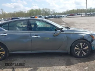 2019 Nissan Altima SV z VIN 1N4BL4DV4KC112188, wystawiony jako IAAI lot #42162420 z przebiegiem 115 239 mil mil oraz . Historia ofert i sprzedaży dostępna na DreamBid. Obrazek 12.